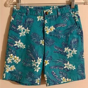 Vineyard Vines Boys floral shorts.  Worn once.  Size 8